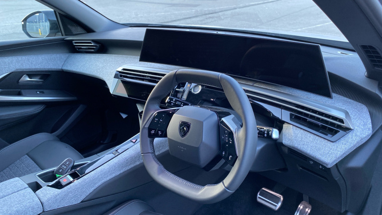 Peugeot 5008 157kW Allure 73kWh 5dr Auto Electric Estate